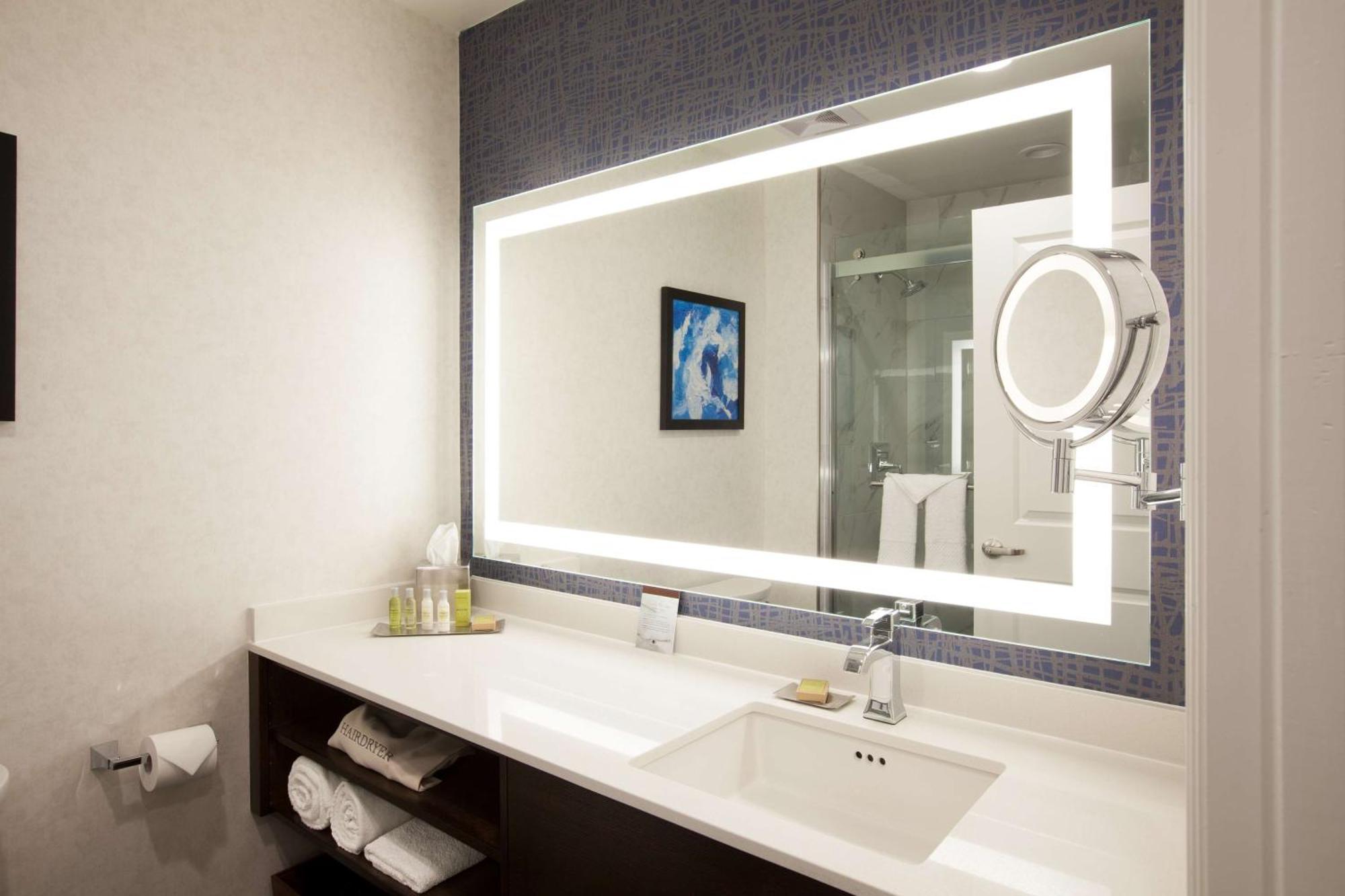 Hotel Doubletree By Hilton Pomona Zewnętrze zdjęcie