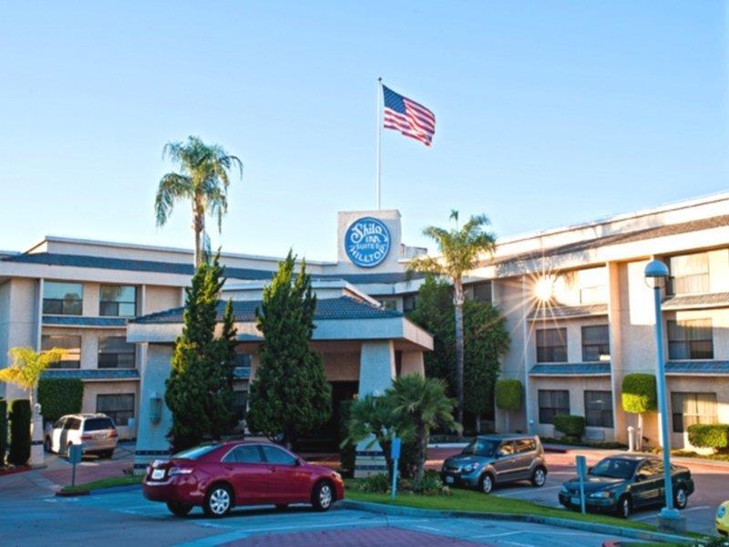 Hotel Doubletree By Hilton Pomona Zewnętrze zdjęcie